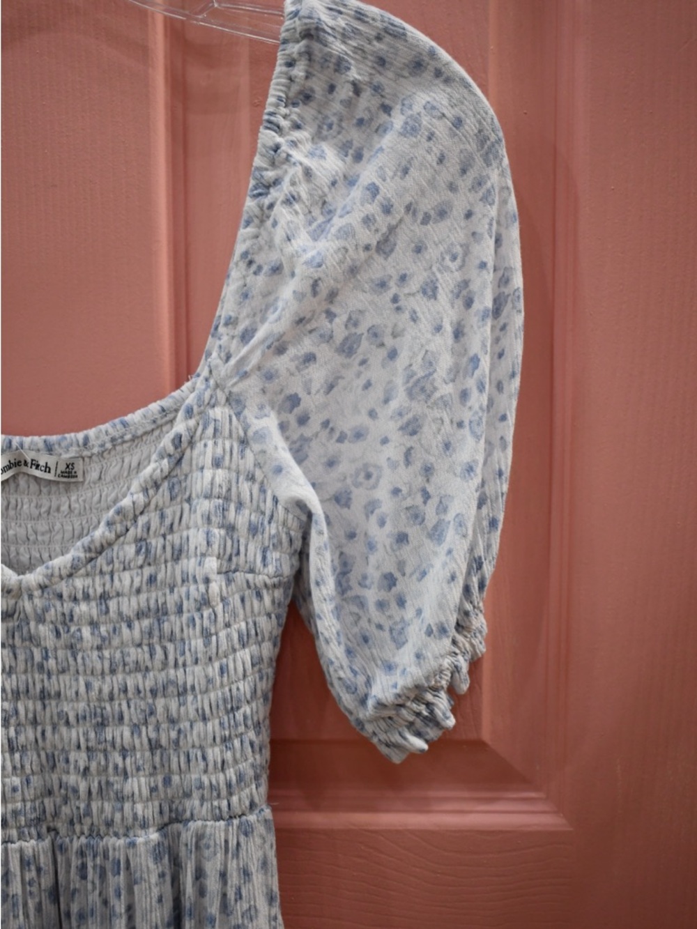 Abercrombie & Fitch Light Blue Floral Puff-Sleeve Midi Dress - Picture 4 of 7